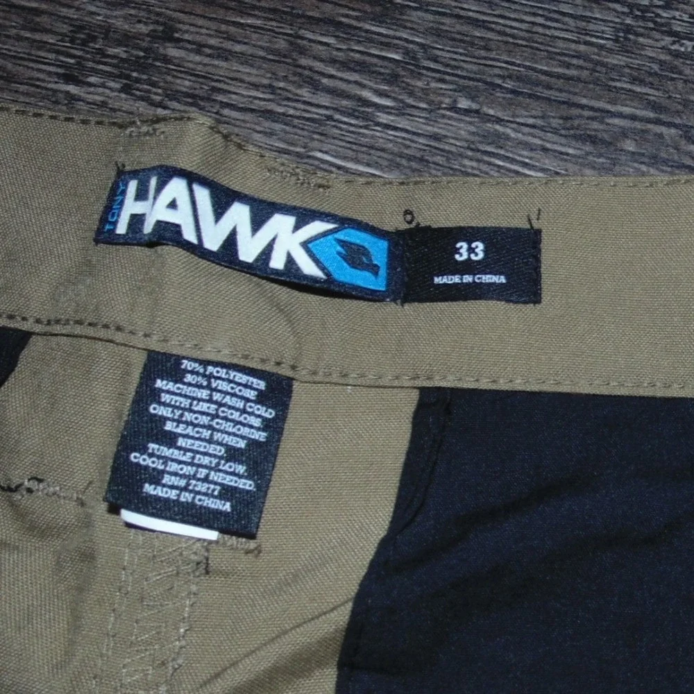 Tony Hawk Flat Front Shorts Mens 33 Khaki Tan New Solid Poly Viscose Skate
